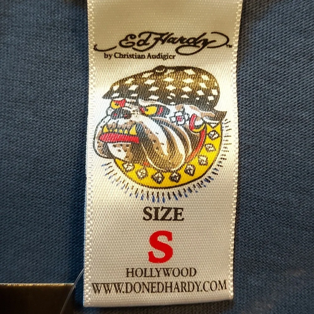 NWT Vintage Ed Hardy Skull & Roses Graphic Tee by Christian Audigier - Picture 8 of 10